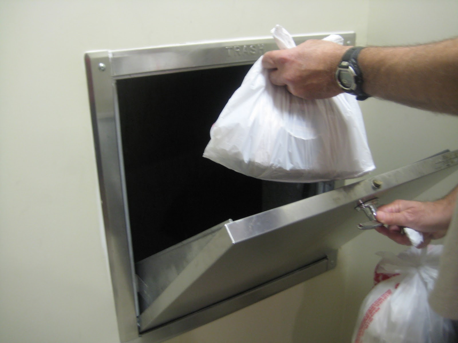 Why Fall Trash Chute Cleaning is a Must - Fresh Focus